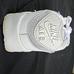 White Nike Air Max 90 women's size 6.5
